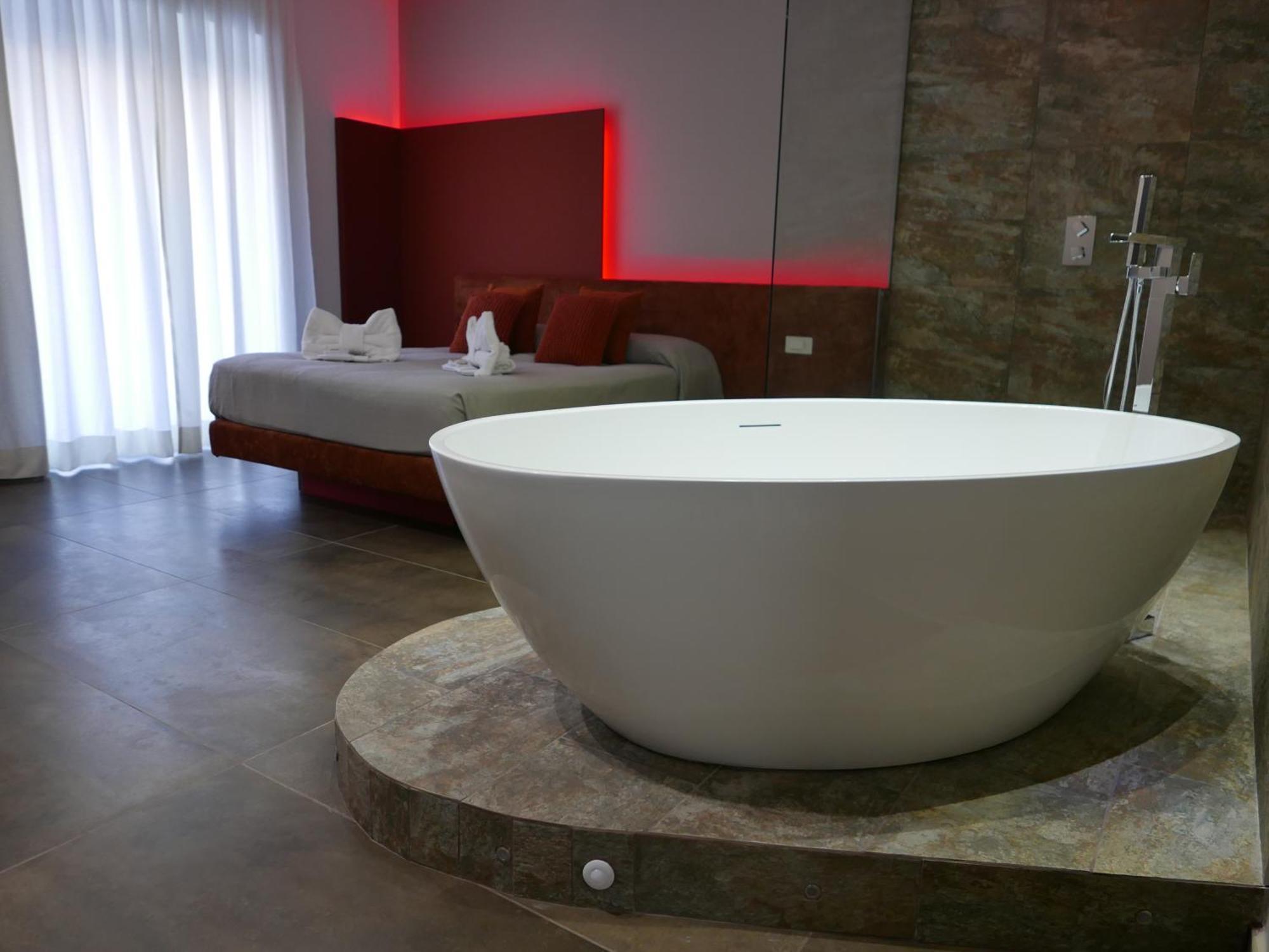 Re Lazzarone Suite Napoli Esterno foto