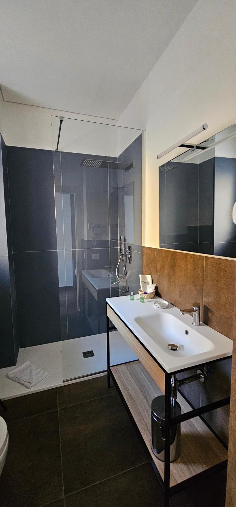 Re Lazzarone Suite Napoli Esterno foto