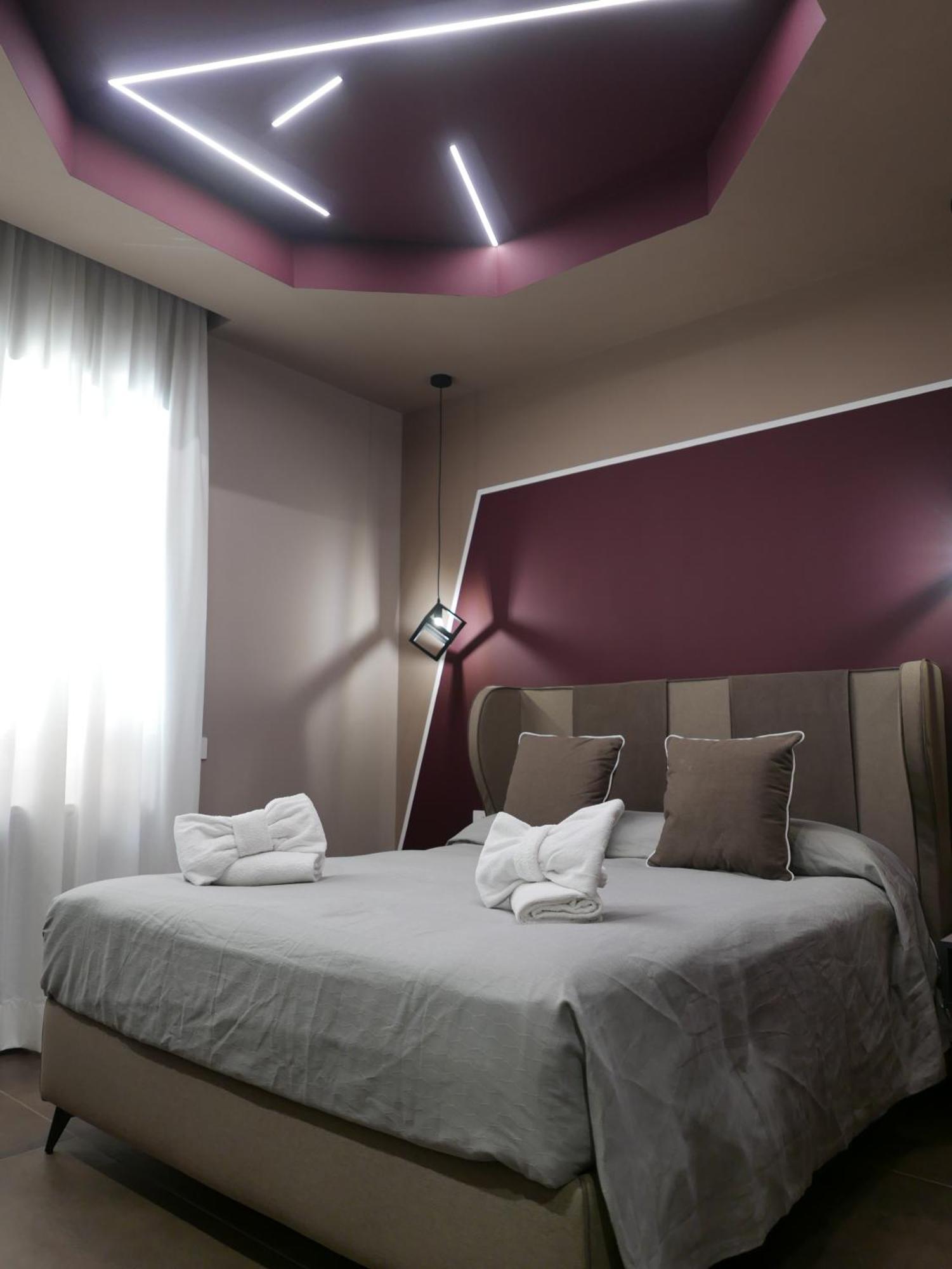 Re Lazzarone Suite Napoli Esterno foto