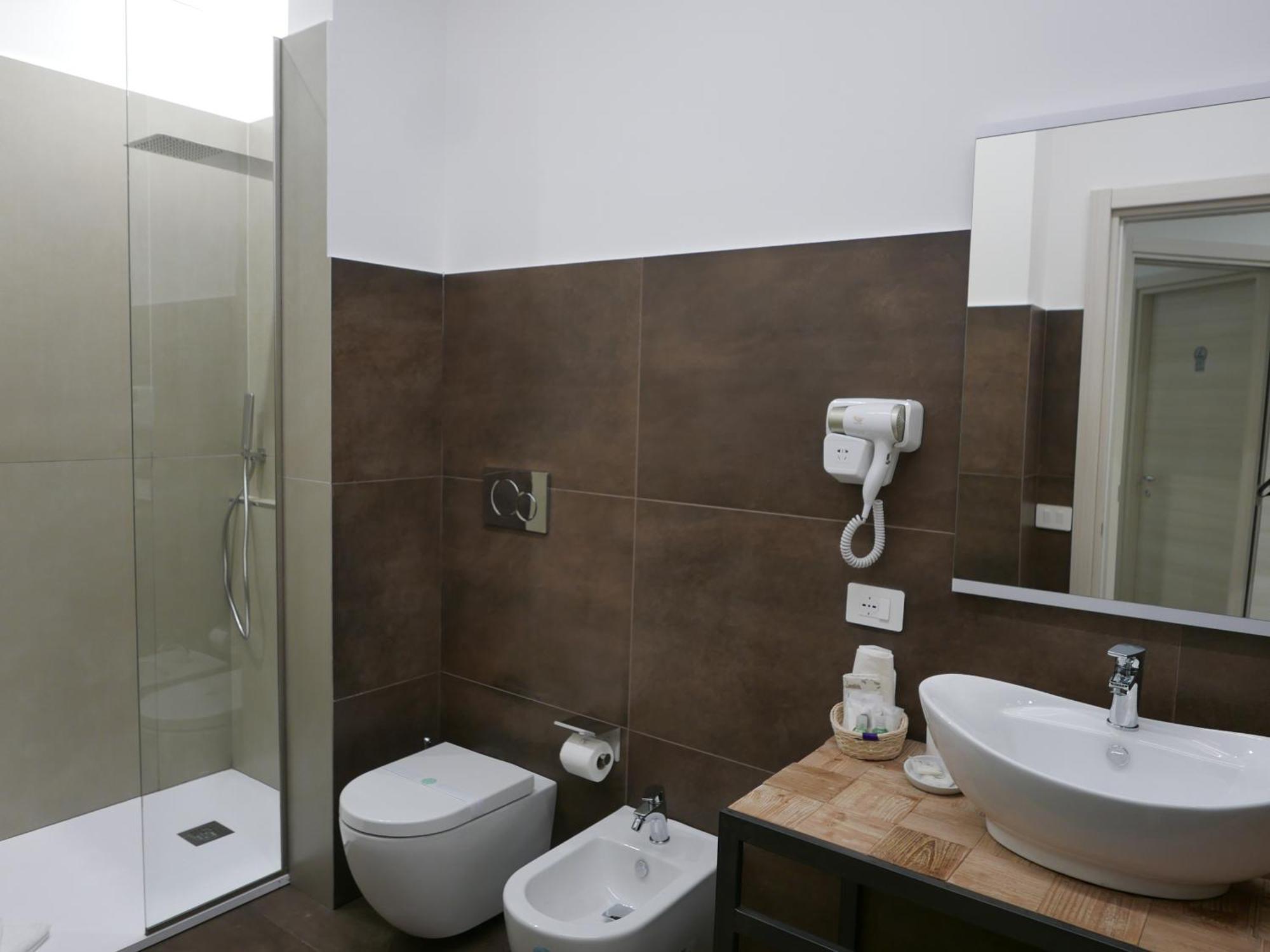 Re Lazzarone Suite Napoli Esterno foto