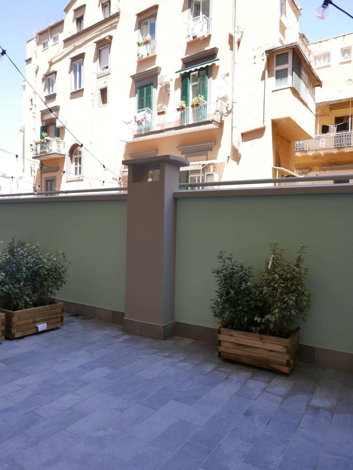 Re Lazzarone Suite Napoli Esterno foto