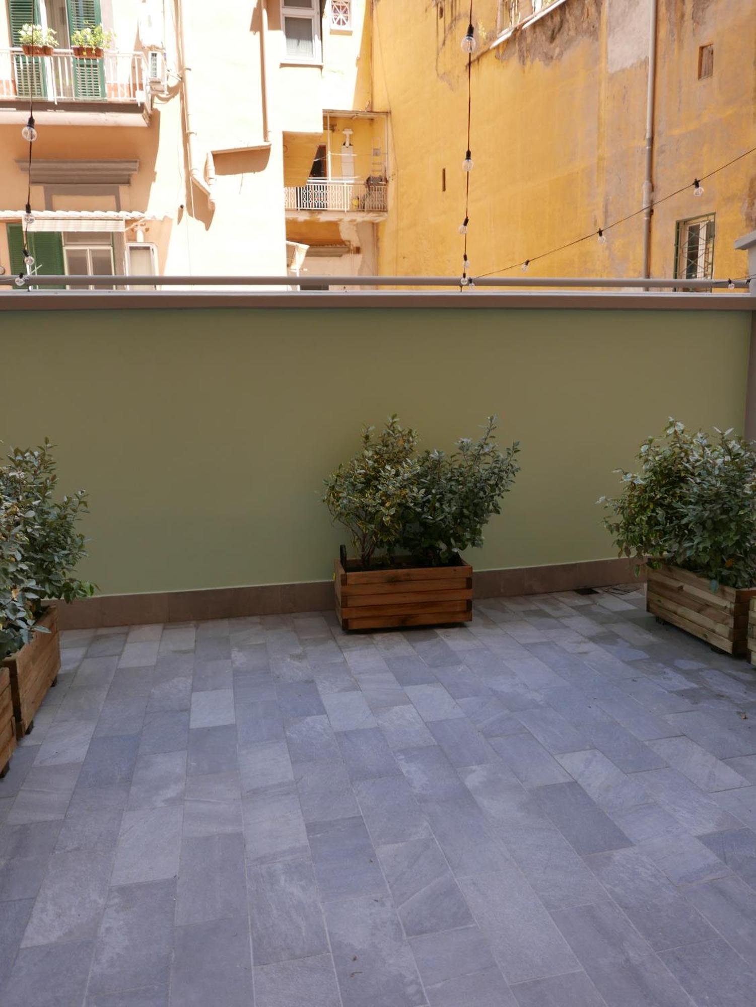 Re Lazzarone Suite Napoli Esterno foto