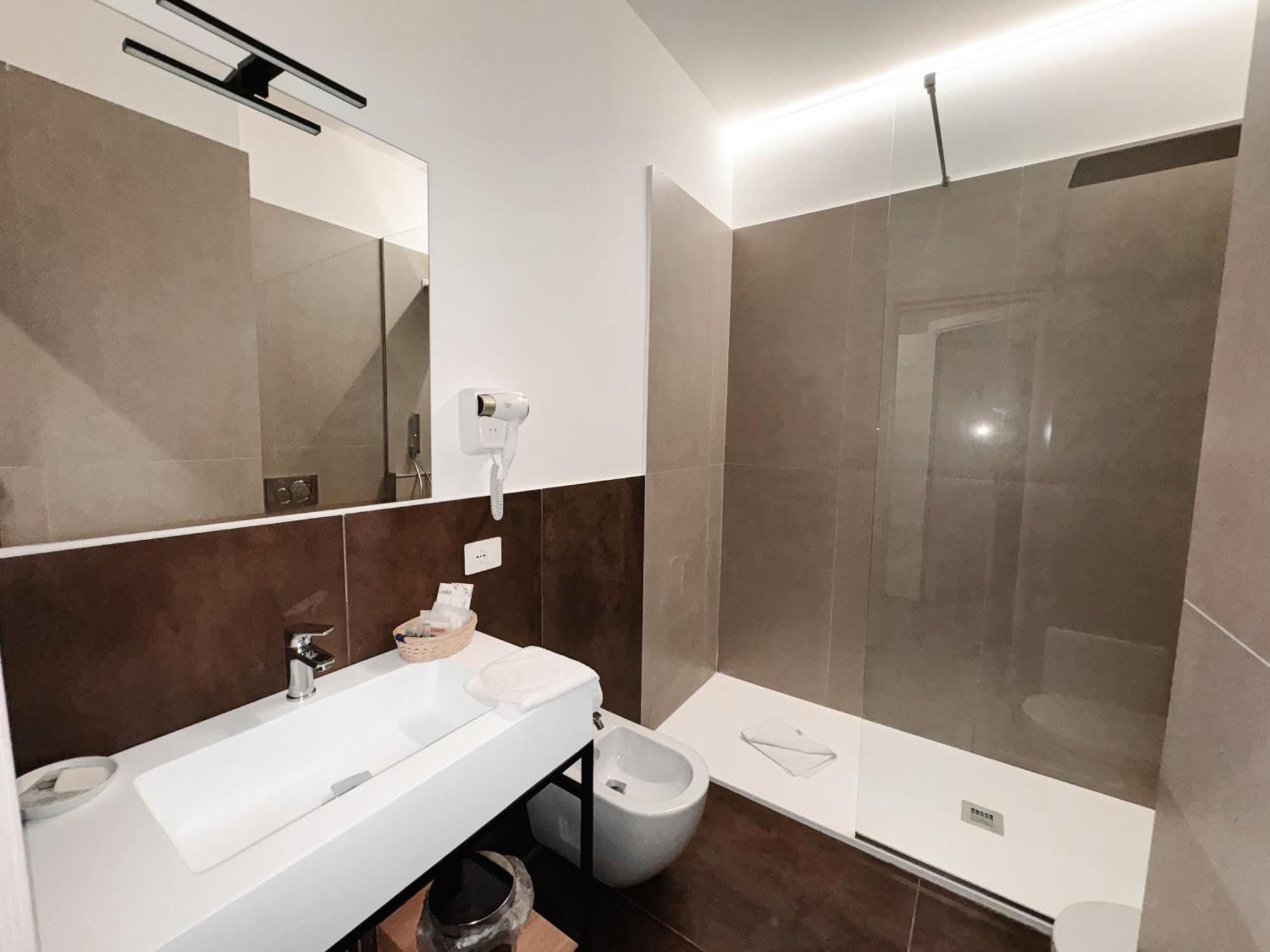 Re Lazzarone Suite Napoli Esterno foto